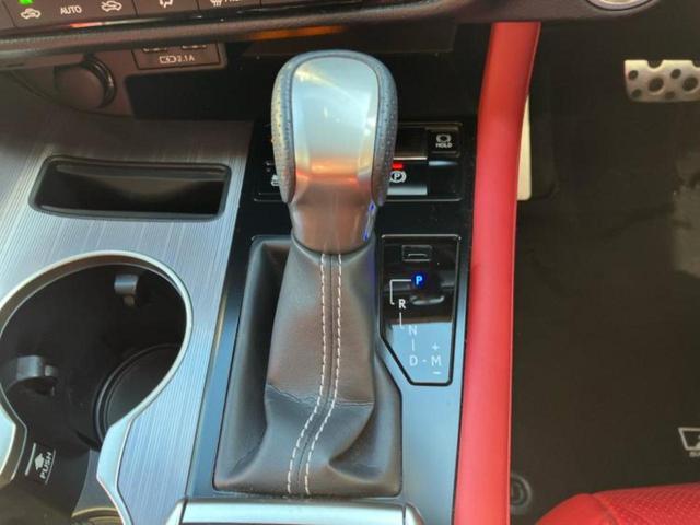 RX RX300Fスポーツ サンルーフ/保証書/純正 SDナビ/衝突安全装置/シートヒーター/車線逸脱防止支援システム/シート フルレザー/電動バックドア/ヘッドランプ LED/ETC/EBD付ABS/横滑り防止装置 革シート(18枚目)