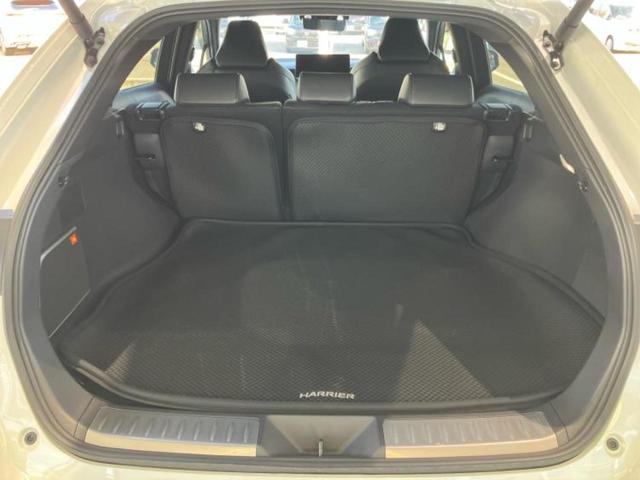 ハリアー Ｚ　モデリスタエアロ／ＪＢＬ／保証書／ディスプレイオーディオ＋ナビ１２．３インチ／デジタルインナーミラー／トヨタセーフティセンス／パノラミックビューモニター／車線逸脱防止支援システム　衝突被害軽減システム（8枚目）