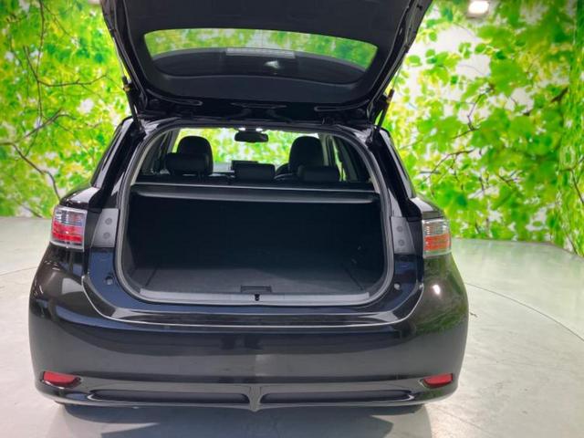 ＣＴ クリエイティブテキスタイルインテリア　新品タイヤ／保証書／純正　ＨＤＤナビ／シートヒーター　前席／シート　合皮／ヘッドランプ　ＬＥＤ／Ｂｌｕｅｔｏｏｔｈ接続／ＥＴＣ／ＥＢＤ付ＡＢＳ／横滑り防止装置／アイドリングストップ　バックカメラ（7枚目）