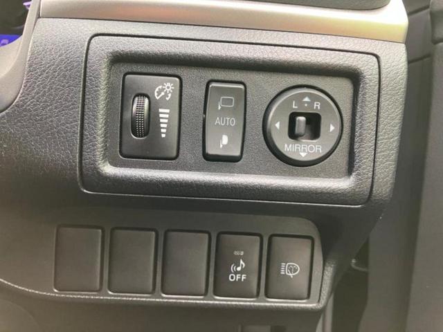 ＣＴ クリエイティブテキスタイルインテリア　新品タイヤ／保証書／純正　ＨＤＤナビ／シートヒーター　前席／シート　合皮／ヘッドランプ　ＬＥＤ／Ｂｌｕｅｔｏｏｔｈ接続／ＥＴＣ／ＥＢＤ付ＡＢＳ／横滑り防止装置／アイドリングストップ　バックカメラ（17枚目）