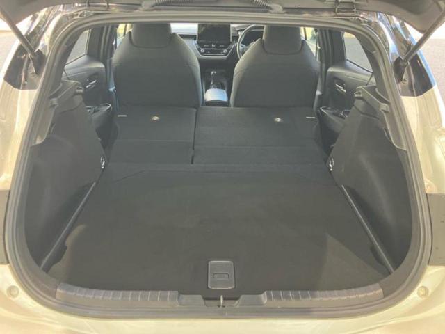 カローラスポーツ Ｇ　Ｚ　保証書／ディスプレイオーディオ＋ナビ１０インチ／トヨタセーフティセンス／シートヒーター　前席／車線逸脱防止支援システム／ヘッドランプ　ＬＥＤ／ＥＴＣ／ＥＢＤ付ＡＢＳ／横滑り防止装置　バックカメラ（19枚目）