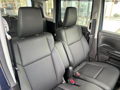 「この車の写真をもっと見たい」「状態が気になる」「この装備はついている？」どんな小さな疑問でもお気軽にお問い合わせください！ 4
