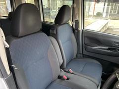 「この車の写真をもっと見たい」「状態が気になる」「この装備はついている？」どんな小さな疑問でもお気軽にお問い合わせください！ 4
