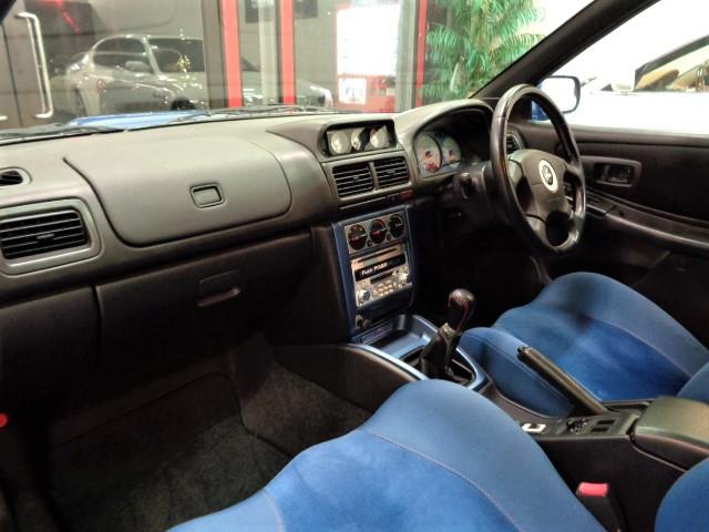 WRXRASTiVerVIリミテッド22B仕様DCCD限定車(17枚目)