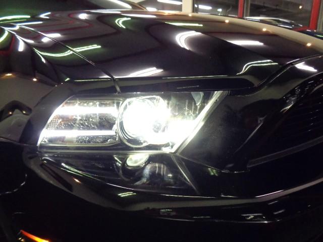 マスタング Ｖ６　プレミアム　後期型３．７Ｖ６エンジン６速ＳマチックＡＴブラックレザーシートフルセグナビＴＶクルーズコントロールシートヒーターＧＩＯＶＡＮＮＡ２０インチＡＷプロジェクターＨＩＤ３連ＬＥＤテールＥＴＣ走行２万ｋｍ台（10枚目）