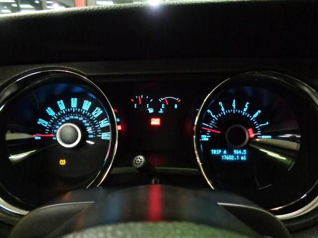 マスタング Ｖ６　プレミアム　後期型３．７Ｖ６エンジン６速ＳマチックＡＴブラックレザーシートフルセグナビＴＶクルーズコントロールシートヒーターＧＩＯＶＡＮＮＡ２０インチＡＷプロジェクターＨＩＤ３連ＬＥＤテールＥＴＣ走行２万ｋｍ台（31枚目）