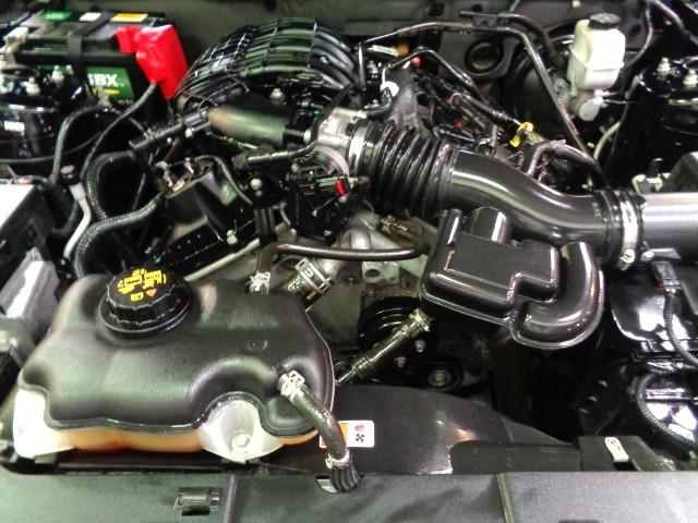マスタング Ｖ６　プレミアム　後期型３．７Ｖ６エンジン６速ＳマチックＡＴブラックレザーシートフルセグナビＴＶクルーズコントロールシートヒーターＧＩＯＶＡＮＮＡ２０インチＡＷプロジェクターＨＩＤ３連ＬＥＤテールＥＴＣ走行２万ｋｍ台（40枚目）