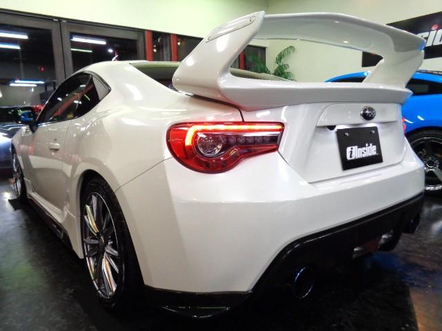ＢＲＺ Ｓ　後期モデルタイプＳプレミアムホワイトパールカラーＳＴＩエアロＦＡ２０ＢＯＸＥＲエンジン６ＭＴステンマフラーＨＫＳエアクリサクションＴＥＩＮ車高調ＳＴＩキャリパータワーバーナビＴＶバックカメラＥＴＣ（12枚目）