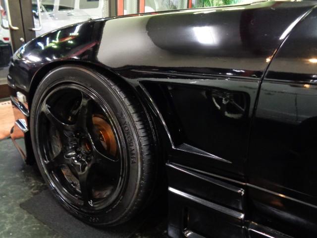 １８０ＳＸ タイプＩＩＩ　後期仕様フルエアロワイドボディＳＲ２０ＤＥＴエンジン純正５ＭＴ社外タービンＥＸマニマフラーエアクリＴＥＩＮ車高調インターＣブレンボキャリパーＨＫＳＥＶＣ社外ＣＰＵ５穴ハブＶＯＬＫアルミエアロボンネット（16枚目）