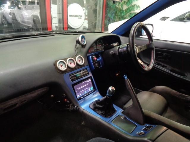 １８０ＳＸ タイプＩＩＩ　後期仕様フルエアロワイドボディＳＲ２０ＤＥＴエンジン純正５ＭＴ社外タービンＥＸマニマフラーエアクリＴＥＩＮ車高調インターＣブレンボキャリパーＨＫＳＥＶＣ社外ＣＰＵ５穴ハブＶＯＬＫアルミエアロボンネット（24枚目）