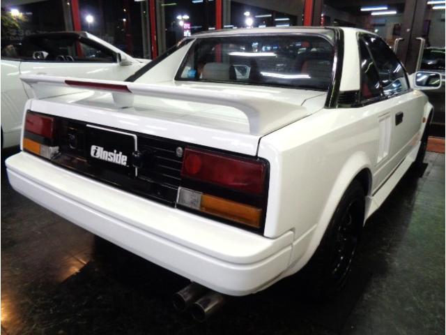 ＭＲ２ Ｓ　スーパーホワイトカラーフルエアロノーマルルーフ３Ａ－ＬＵミッドシップエンジン純正５ＭＴミッション専用２本出しマフラーレカロシートＷＯＲＫアルミＲスポイラールーフスポイラー七宝焼エンブレムＴベルト交換済（3枚目）