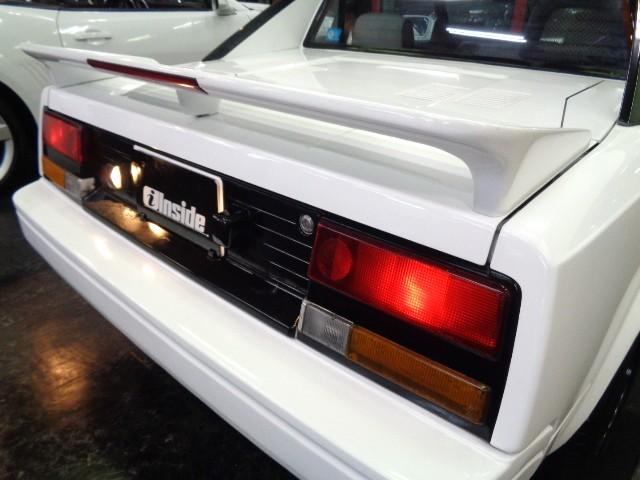 ＭＲ２ Ｓ　スーパーホワイトカラーフルエアロノーマルルーフ３Ａ－ＬＵミッドシップエンジン純正５ＭＴミッション専用２本出しマフラーレカロシートＷＯＲＫアルミＲスポイラールーフスポイラー七宝焼エンブレムＴベルト交換済（11枚目）