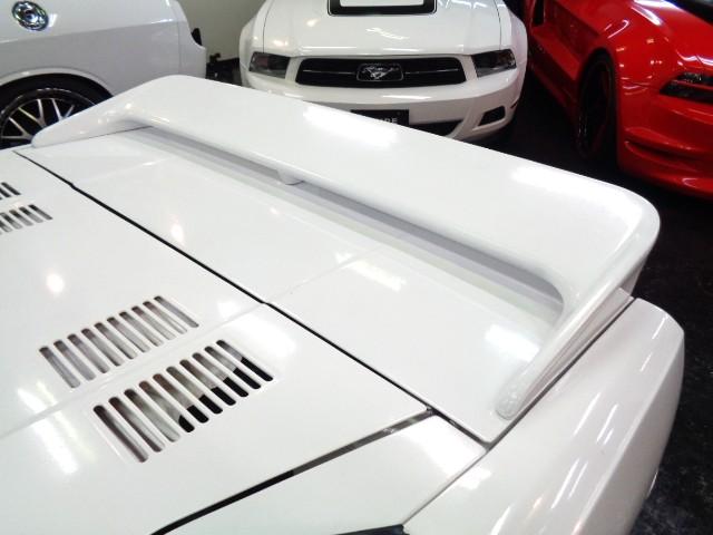 ＭＲ２ Ｓ　スーパーホワイトカラーフルエアロノーマルルーフ３Ａ－ＬＵミッドシップエンジン純正５ＭＴミッション専用２本出しマフラーレカロシートＷＯＲＫアルミＲスポイラールーフスポイラー七宝焼エンブレムＴベルト交換済（17枚目）