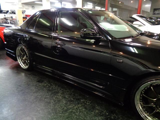 スカイライン 25GT-Xターボ ブラックカラーフルエアロRB25DETターボNEO6エンジン5MTミッションデュアルマフラーBLITZエアクリインターC車高調プロフェックKOYOラジエター対向キャリパーSSR19アルミTベルト交換済(17枚目)