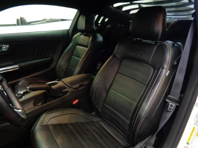 マスタング ５０イヤーズ　エディション　３５０台限定車２．３ＥＣＯＢＯＯＳＴターボ６速パドルＳステンマフラー車高調ＦブレンボＦＯＲＧＩＡＲＴ２０アルミ黒革インテリアディスプレイオーディオＳＨＡＫＥＲスピーカーパワーシートヒーターエアコン（35枚目）