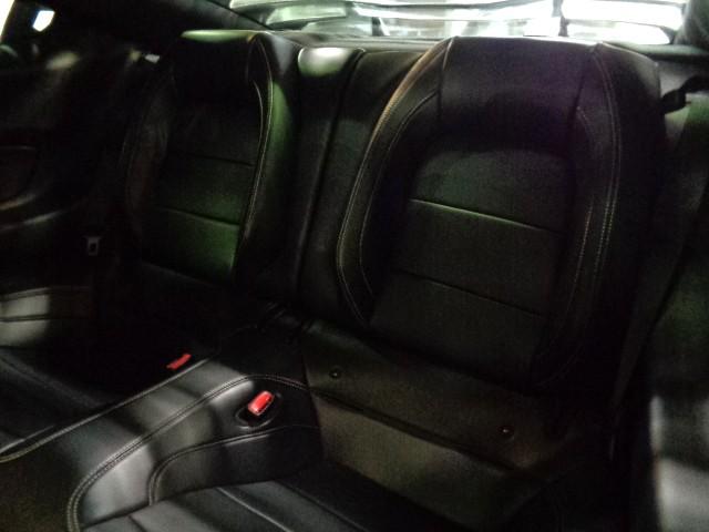 マスタング ５０イヤーズ　エディション　３５０台限定車２．３ＥＣＯＢＯＯＳＴターボ６速パドルＳステンマフラー車高調ＦブレンボＦＯＲＧＩＡＲＴ２０アルミ黒革インテリアディスプレイオーディオＳＨＡＫＥＲスピーカーパワーシートヒーターエアコン（37枚目）