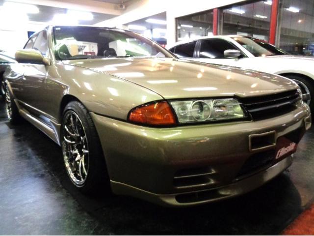スカイライン ＧＴＳ－ｔタイプＭ　Ｒ３２ＧＴＲ仕様フルエアロシリカブレスカラーＲＢ２５ＤＥＴターボＮＥＯ６エンジン公認５ＭＴマフラーＨＫＳエアクリ車高調ラジエター対向キャリパー追加メーターＷＯＲＫアルミレカロシートイタルボランテステア（2枚目）