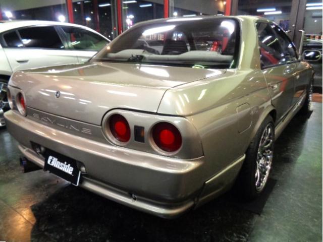 スカイライン ＧＴＳ－ｔタイプＭ　Ｒ３２ＧＴＲ仕様フルエアロシリカブレスカラーＲＢ２５ＤＥＴターボＮＥＯ６エンジン公認５ＭＴマフラーＨＫＳエアクリ車高調ラジエター対向キャリパー追加メーターＷＯＲＫアルミレカロシートイタルボランテステア（3枚目）