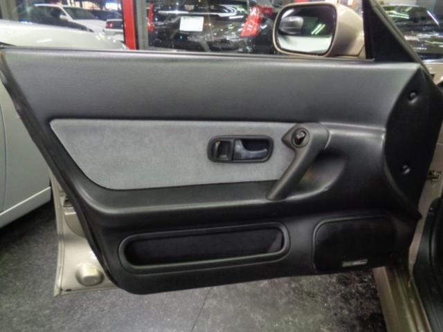 スカイライン ＧＴＳ－ｔタイプＭ　Ｒ３２ＧＴＲ仕様フルエアロシリカブレスカラーＲＢ２５ＤＥＴターボＮＥＯ６エンジン公認５ＭＴマフラーＨＫＳエアクリ車高調ラジエター対向キャリパー追加メーターＷＯＲＫアルミレカロシートイタルボランテステア（33枚目）