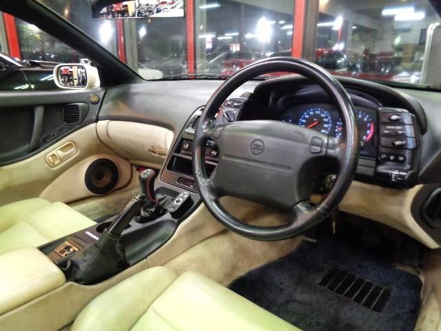 フェアレディＺ コンバーチブル　ＶＧ３０ＤＥＶ６エンジン純正５ＭＴミッション４本出しマフラーＴＥＩＮ車高調対向キャリパーＳＴＥＩＮＥＲ１９アルミホワイトパールカラーブラックＴＯＰホワイトベージュレザーインテリアＨＩＤＴベルト交換済（34枚目）