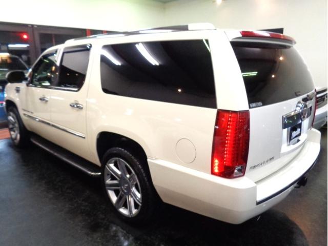 CADILLAC CADILLAC ESCALADE EXT BASE GRADE