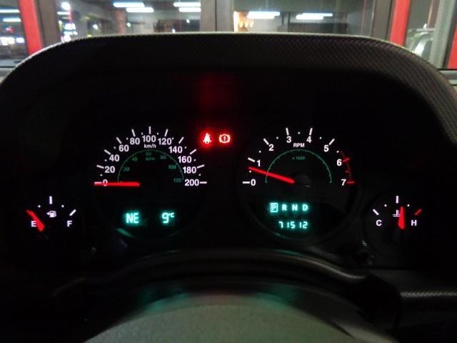 ジープ・ラングラーアンリミテッド スポーツ　３．８Ｖ６エンジンパートタイム４ＷＤ黒幌ＴＯＰオーバーフェンダＢＡＴＴＬＥＺマフラーリフトＵＰサスアイアンバンパー電動ウインチＸＤ１７アルミブロックタイヤ電動サイドステップＬＥＤライトＬＥＤフォグナビ（36枚目）