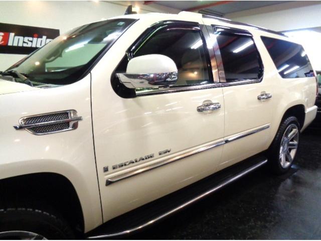 キャデラックエスカレード ベースグレード　ＥＳＶロングボディフルエアロ６．２Ｖ８エンジン４ＷＤ白革シートガラスＳＲナビＴＶバックサイドカメラクルーズＣパワーシートシートヒーターエアコンフリップダウンモニタ２２アルミＬＥＤライト１ナンバー登録（21枚目）