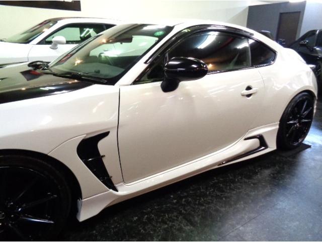 ＧＲ８６ ＲＺ　ＴＲＤフルエアロＴＲＤリアスポエアロボンネットＦＡ２４ＢＯＸＥＲエンジン６ＭＴミッションＧＲ４本出しマフラーＨＫＳ車高調ＴＲＡＣＫモード１８アルミ黒革インテリアワイドナビＴＶクルーズＣバックカメラ（22枚目）