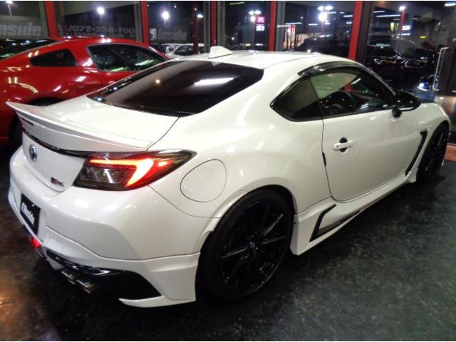 ＧＲ８６ ＲＺ　ＴＲＤフルエアロＴＲＤリアスポエアロボンネットＦＡ２４ＢＯＸＥＲエンジン６ＭＴミッションＧＲ４本出しマフラーＨＫＳ車高調ＴＲＡＣＫモード１８アルミ黒革インテリアワイドナビＴＶクルーズＣバックカメラ（24枚目）