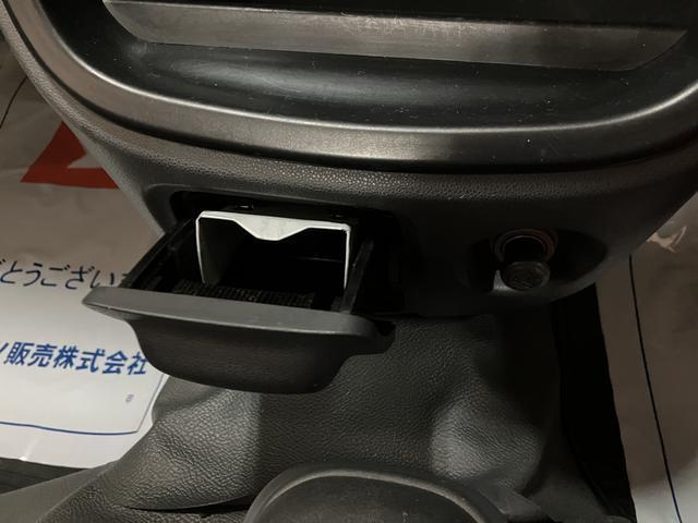 ハイゼットトラック エアコン・パワステスペシャル　３速オートマ車・ＡＭラジオ　３速オートマ車・純正ＡＭラジオ・エアコン・パワ－ステアリング・マット・バイザ－装備（14枚目）