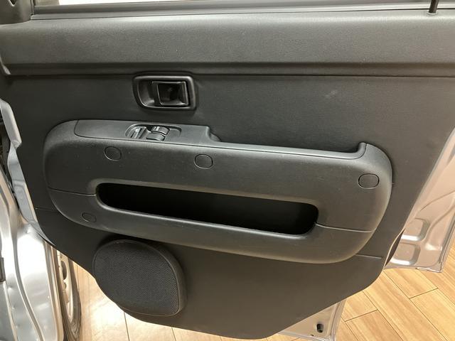 ハイゼットカーゴ ＤＸ／１年保証／１．６万キロ／Ｂｌｕｅｔｏｏｔｈ／　１年間走行距離無制限保証／１．６万キロ／４速オートマチック／キーレスエントリー／パワーウインドウ／集中ドアロック／プライバシーガラス／純正ＣＤステレオ／Ｂｌｕｅｔｏｏｔｈ／アイドリングストップ／（7枚目）