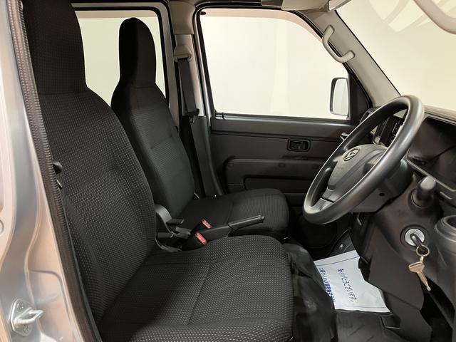 ハイゼットカーゴ ＤＸ／１年保証／１．６万キロ／Ｂｌｕｅｔｏｏｔｈ／　１年間走行距離無制限保証／１．６万キロ／４速オートマチック／キーレスエントリー／パワーウインドウ／集中ドアロック／プライバシーガラス／純正ＣＤステレオ／Ｂｌｕｅｔｏｏｔｈ／アイドリングストップ／（13枚目）