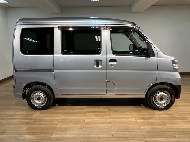 ハイゼットカーゴ ＤＸ／１年保証／１．６万キロ／Ｂｌｕｅｔｏｏｔｈ／　１年間走行距離無制限保証／１．６万キロ／４速オートマチック／キーレスエントリー／パワーウインドウ／集中ドアロック／プライバシーガラス／純正ＣＤステレオ／Ｂｌｕｅｔｏｏｔｈ／アイドリングストップ／（19枚目）