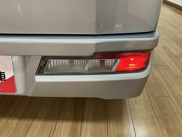ハイゼットカーゴ ＤＸ／１年保証／１．６万キロ／Ｂｌｕｅｔｏｏｔｈ／　１年間走行距離無制限保証／１．６万キロ／４速オートマチック／キーレスエントリー／パワーウインドウ／集中ドアロック／プライバシーガラス／純正ＣＤステレオ／Ｂｌｕｅｔｏｏｔｈ／アイドリングストップ／（40枚目）