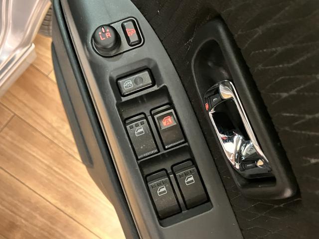 アトレーワゴン カスタムターボＲＳリミテッド　ＳＡＩＩＩ／１年保証／ナビ／　１年間走行距離無制限保証／４．２万キロ／衝突軽減ブレーキ／純正ナビ／ドライブレコーダー／バックカメラ／Ｂｌｕｅｔｏｏｔｈ／フルセグＴＶ／電動スライドドア／オートエアコン／ＬＥＤヘッドライト・フォグ／（14枚目）