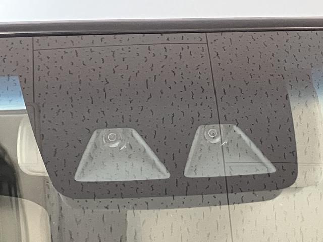 ムーヴ Ｌ　ＳＡＩＩＩ／１年保証／衝突軽減ブレーキ／ナビ／ＥＴＣ／　１年間走行距離無制限保証／衝突軽減ブレーキ／純正ナビ／ＥＴＣ／Ｂｌｕｅｔｏｏｔｈ／フルセグＴＶ／ＵＳＢ／ＤＶＤ／横滑り防止装置／オートハイビーム／アイドリングストップ／フロントベンチシート／（5枚目）