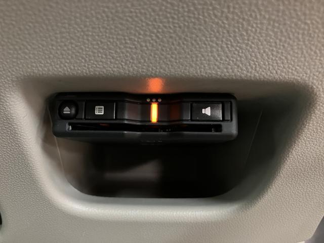 ムーヴ Ｌ　ＳＡＩＩＩ／１年保証／衝突軽減ブレーキ／ナビ／ＥＴＣ／　１年間走行距離無制限保証／衝突軽減ブレーキ／純正ナビ／ＥＴＣ／Ｂｌｕｅｔｏｏｔｈ／フルセグＴＶ／ＵＳＢ／ＤＶＤ／横滑り防止装置／オートハイビーム／アイドリングストップ／フロントベンチシート／（9枚目）