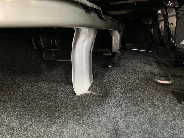 ハイゼットカーゴ クルーズＳＡＩＩＩ／１年保証／２．４万キロ／前後ドラレコ／　１年間走行距離無制限保証／衝突軽減ブレーキ／２．４万キロ／ＬＥＤヘッドライト／前後ドラレコ／電動格納ドアミラー／オートハイビーム／アイドリングストップ／横滑り防止装置／パワーウインドウ／キーレス／（37枚目）