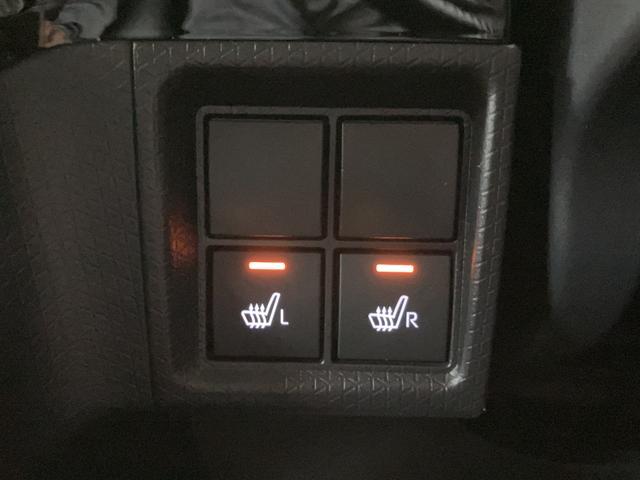 タント カスタムRS/純正ナビ/ドラレコ/Pスライド/シートヒーター 1年間走行距離無制限保証/衝突軽減ブレーキ/オプションメッキグリル/ターボ/純正ナビ/ドラレコ/バックカメラ/スマートキー/オートエアコン/15インチアルミ/LEDヘッドライト・フォグ/シートヒーター(10枚目)