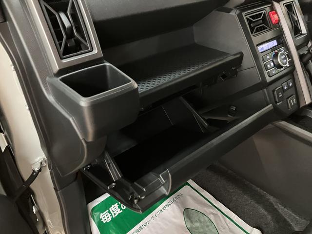 タフト Ｇターボ　ダーククロムベンチャー／４ＷＤ／ＯＰホイール／　１年間走行距離無制限保証／衝突軽減ブレーキ／４ＷＤ／純正ディスプレイオーディオ／ＥＴＣ／バックカメラ／Ｂｌｕｅｔｏｏｔｈ／フルセグＴＶ／オプションホイール／シートヒーター／ＬＥＤヘッドライト・フォグ／（39枚目）