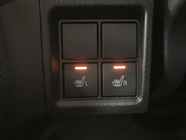 タント ファンクロス／保証継承／０．６万キロ／ナビ／ドラレコ／ＥＴＣ　新車保証継承／０．６万キロ／純正ナビ／ナビ連動ドラレコ／ＥＴＣ／衝突軽減ブレーキ／シートヒーター／両側電動スライドドア／ＬＥＤヘッドライト・フォグ／スマートキー／Ｂｌｕｅｔｏｏｔｈ／フルセグＴＶ／（11枚目）