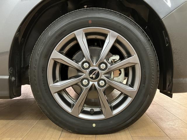 タント ファンクロス／保証継承／０．６万キロ／ナビ／ドラレコ／ＥＴＣ　新車保証継承／０．６万キロ／純正ナビ／ナビ連動ドラレコ／ＥＴＣ／衝突軽減ブレーキ／シートヒーター／両側電動スライドドア／ＬＥＤヘッドライト・フォグ／スマートキー／Ｂｌｕｅｔｏｏｔｈ／フルセグＴＶ／（14枚目）