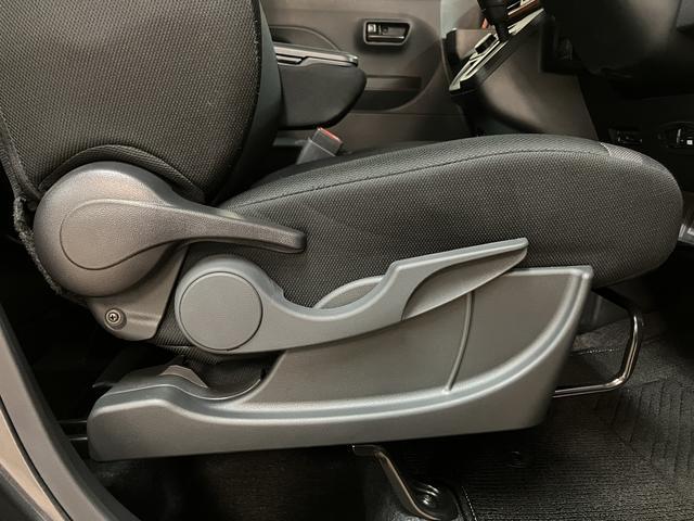 タント ファンクロス／保証継承／０．６万キロ／ナビ／ドラレコ／ＥＴＣ　新車保証継承／０．６万キロ／純正ナビ／ナビ連動ドラレコ／ＥＴＣ／衝突軽減ブレーキ／シートヒーター／両側電動スライドドア／ＬＥＤヘッドライト・フォグ／スマートキー／Ｂｌｕｅｔｏｏｔｈ／フルセグＴＶ／（18枚目）