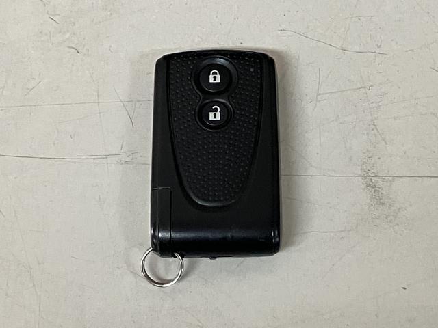 ムーヴ Ｘ／１年保証／２．１万キロ／ＥＴＣ／スマートキー／１４アルミ　１年間走行距離無制限保証／２．１万キロ／ＥＴＣ／スマートキー／オートエアコン／１４インチアルミホイール／フロントベンチシート／アイドリングストップ／ＣＤステレオ／ＵＳＢ／（6枚目）