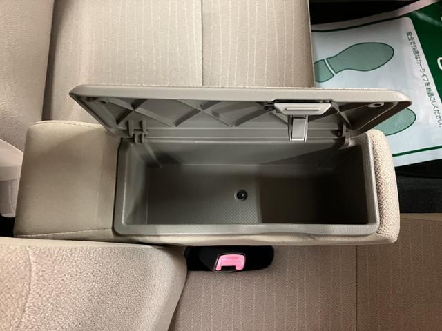 ムーヴ Ｘ／１年保証／２．１万キロ／ＥＴＣ／スマートキー／１４アルミ　１年間走行距離無制限保証／２．１万キロ／ＥＴＣ／スマートキー／オートエアコン／１４インチアルミホイール／フロントベンチシート／アイドリングストップ／ＣＤステレオ／ＵＳＢ／（32枚目）