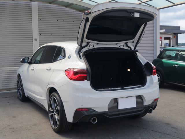 Ｘ２ ｘＤｒｉｖｅ　１８ｄＭスポーツエディションサンライズ　全国２００台限定車／ＭエアロダイナミクスＰＫＧ／専用Ｍデザイン１９ＡＷ／アダプティブサス／ＬＥＤヘッドライト／衝突軽減ブレーキ／黒革Ｓｐｏｒｔシート／ナビ／ＢＴオーディオ／バックカメラ／ＥＴＣ（76枚目）