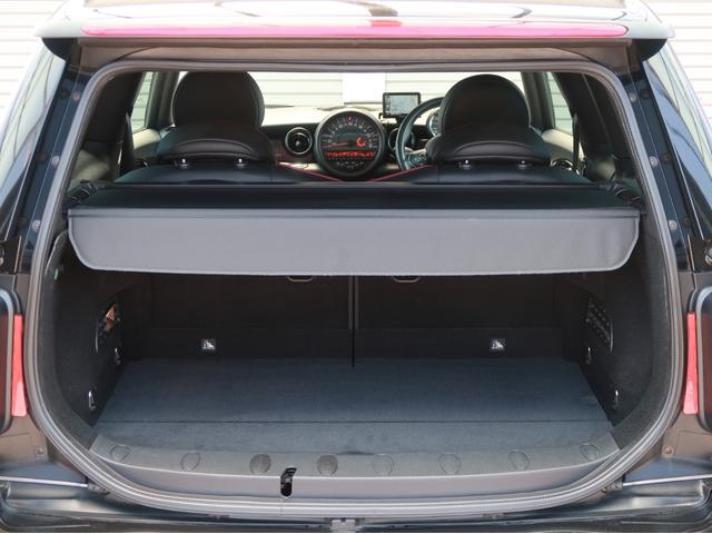 ＭＩＮＩ クーパー　クラブマン　ハンプトン　特別仕様車　専用カラー　専用１７ＡＷ　インナーブラックキセノンへッドライト　クルーズコントロール　パノラミックガラスサンルーフ（ユニオンジャック）　ブラックレザーシート　シートヒータ　ナビ（77枚目）
