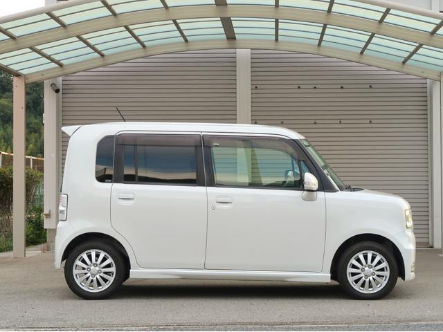 ムーヴコンテ カスタム X 純正エアロ Carrozzeria製ナビ フルセグ 14インチAW HIDヘッドライト フロントフォグ スマートキー ベンチシート 電格ドアミラー フルオートエアコン ドアバイザー(3枚目)