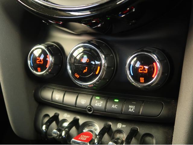 ＭＩＮＩ クーパーＳ　ターボ　ブラックルーフ　ＬＥＤヘッドライト　ＬＥＤフォグ　純正ＨＤＤナビ　ＢＴオーディオ＆ハンズフリー　１６インチＡＷ　クロームラインインテリア　ライトパッケージ　１オーナー　禁煙車　半年保証付（65枚目）