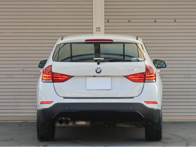 X1 xDrive 20i スポーツ 後期電子式8速ATモデル 走行30000km キセノンライト 専用18インチAW Panasonic製ナビ フルセグ ミラー型ETC 専用Sportシート スマートプッシュスタート 禁煙車(22枚目)